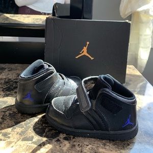 JORDAN 1 FLIGHT 4 PREM BT